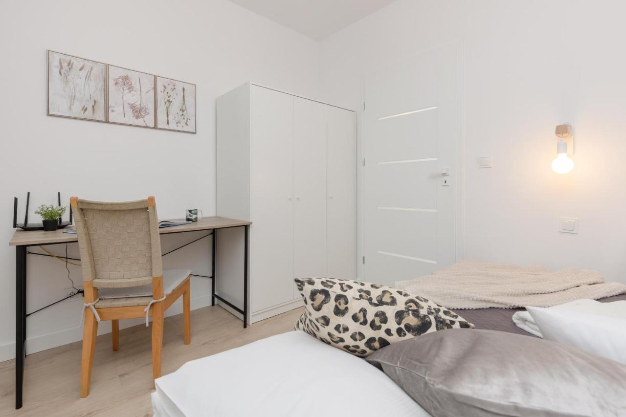Warsaw Piaseczno Peaceful Apartment Cichej Laki By Noclegi Renters Extérieur photo